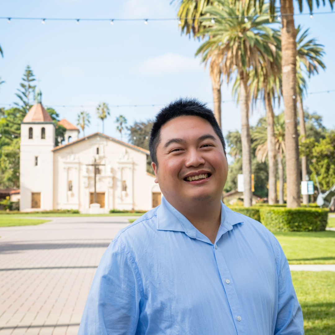 Derrick New Headshot 2025