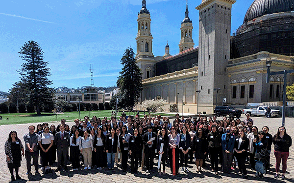Group photo of Chemistry students and faculty on the University of San Francisco campus.
