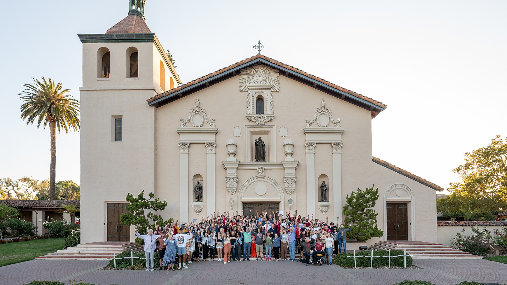 SP Group in front of Mission